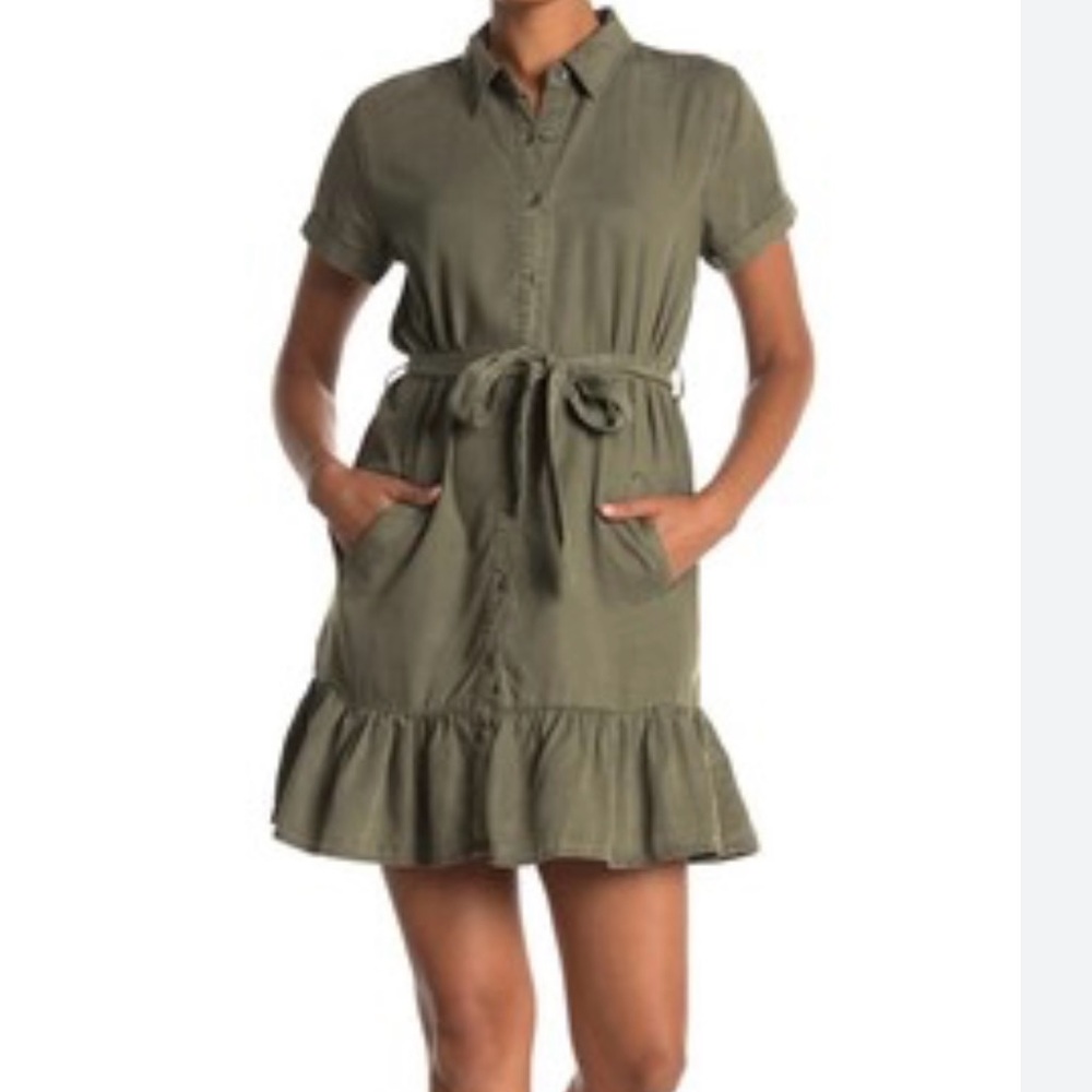 Velvet Heart Olive Green Button-Down Dress